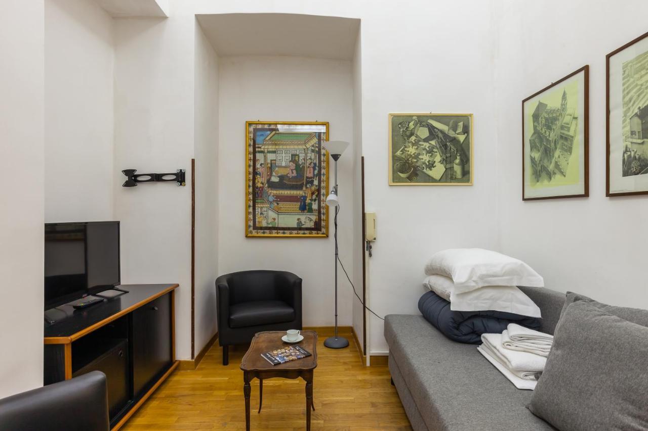 A Due Passi Dal Lungomare Di Mergellina By Wonderful Italy Apartment Naples Exterior photo
